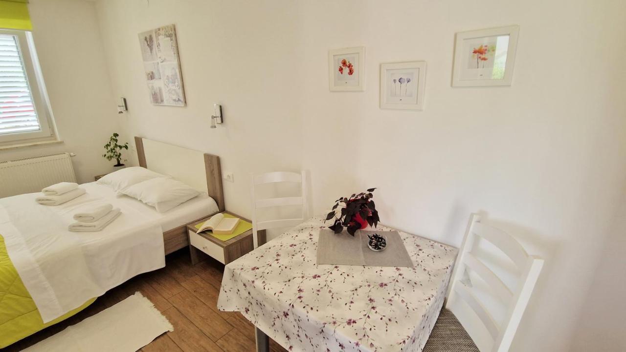 Apartment Pipo Krk Town Extérieur photo