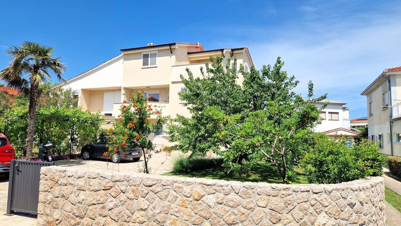 Apartment Pipo Krk Town Extérieur photo