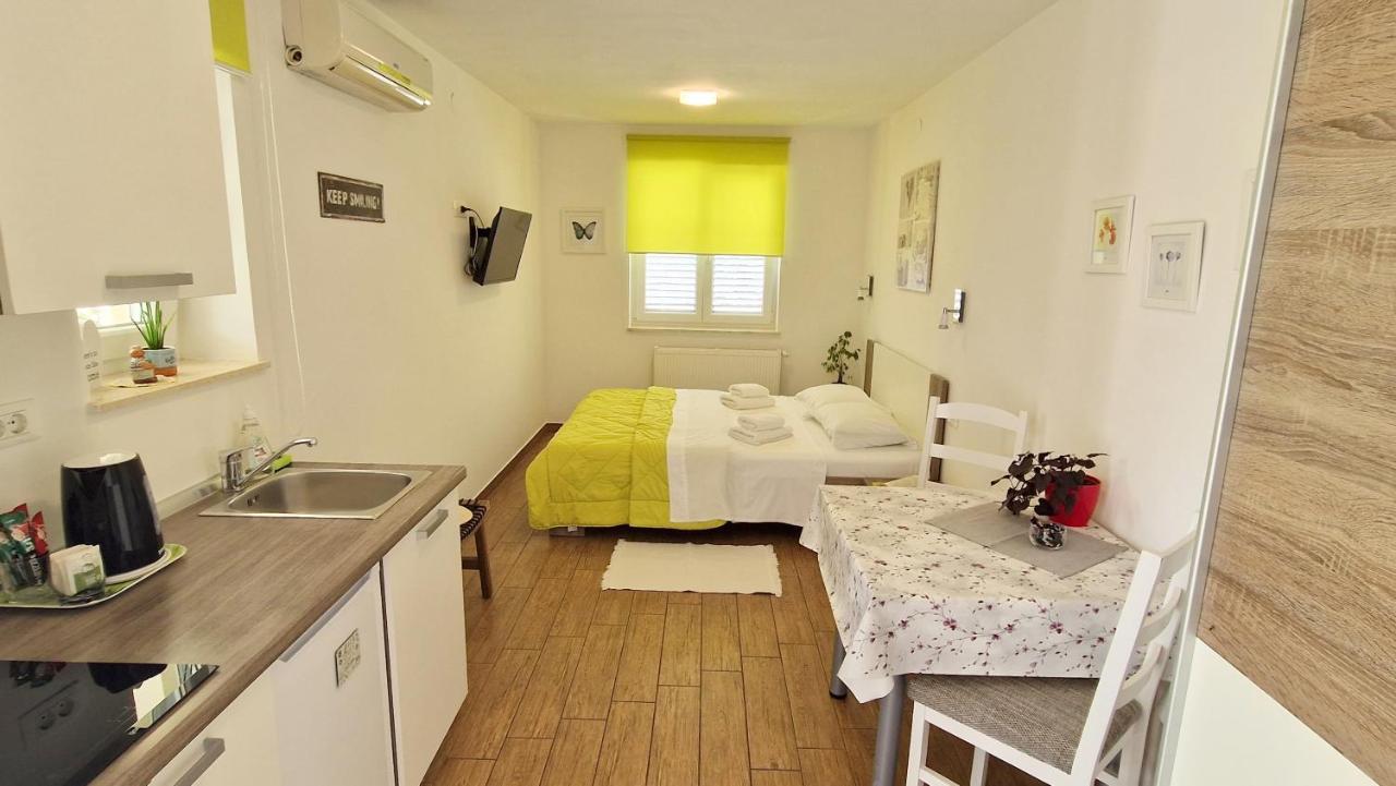 Apartment Pipo Krk Town Extérieur photo